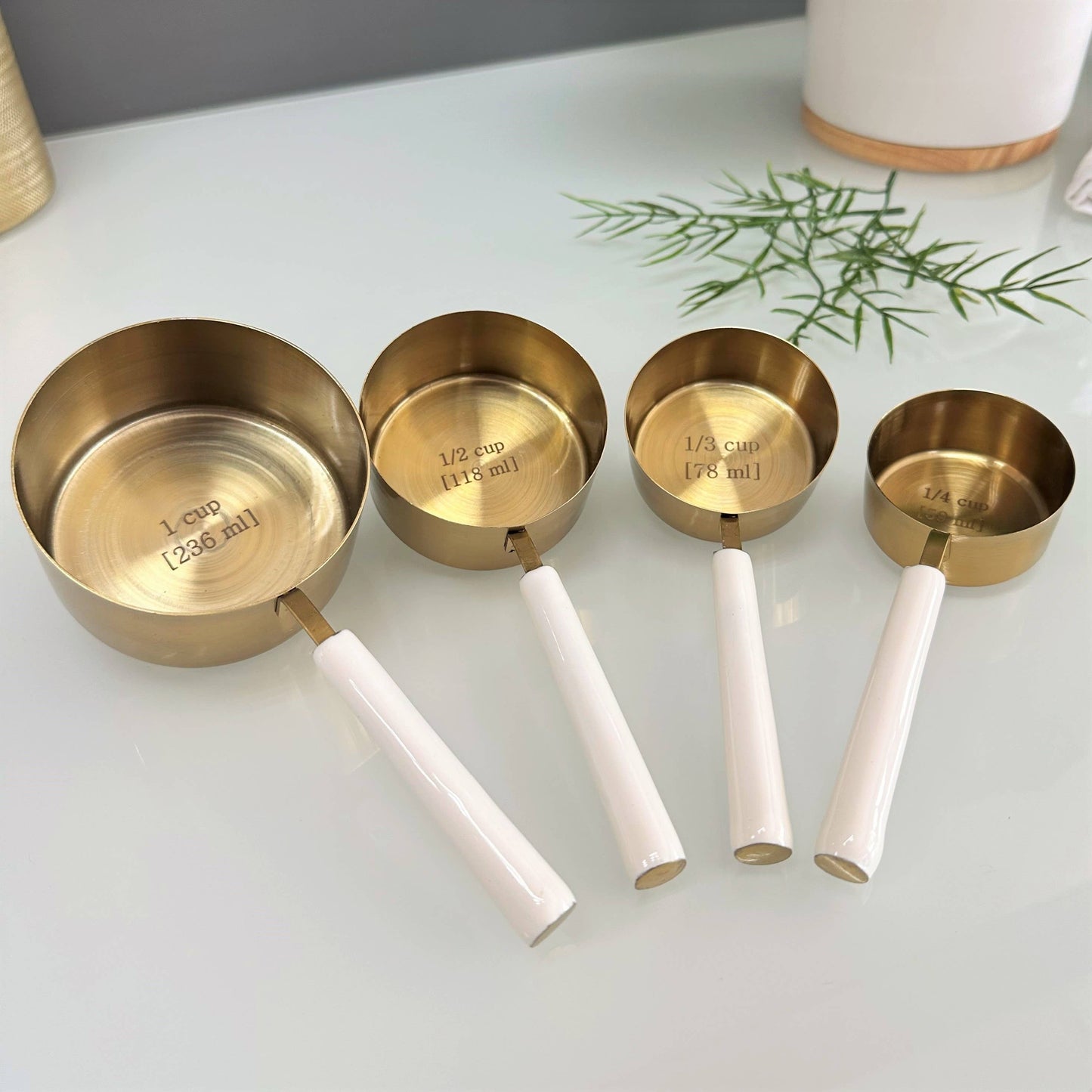 Gold Measuring Cup w/ White Enamel Handle Set of 4