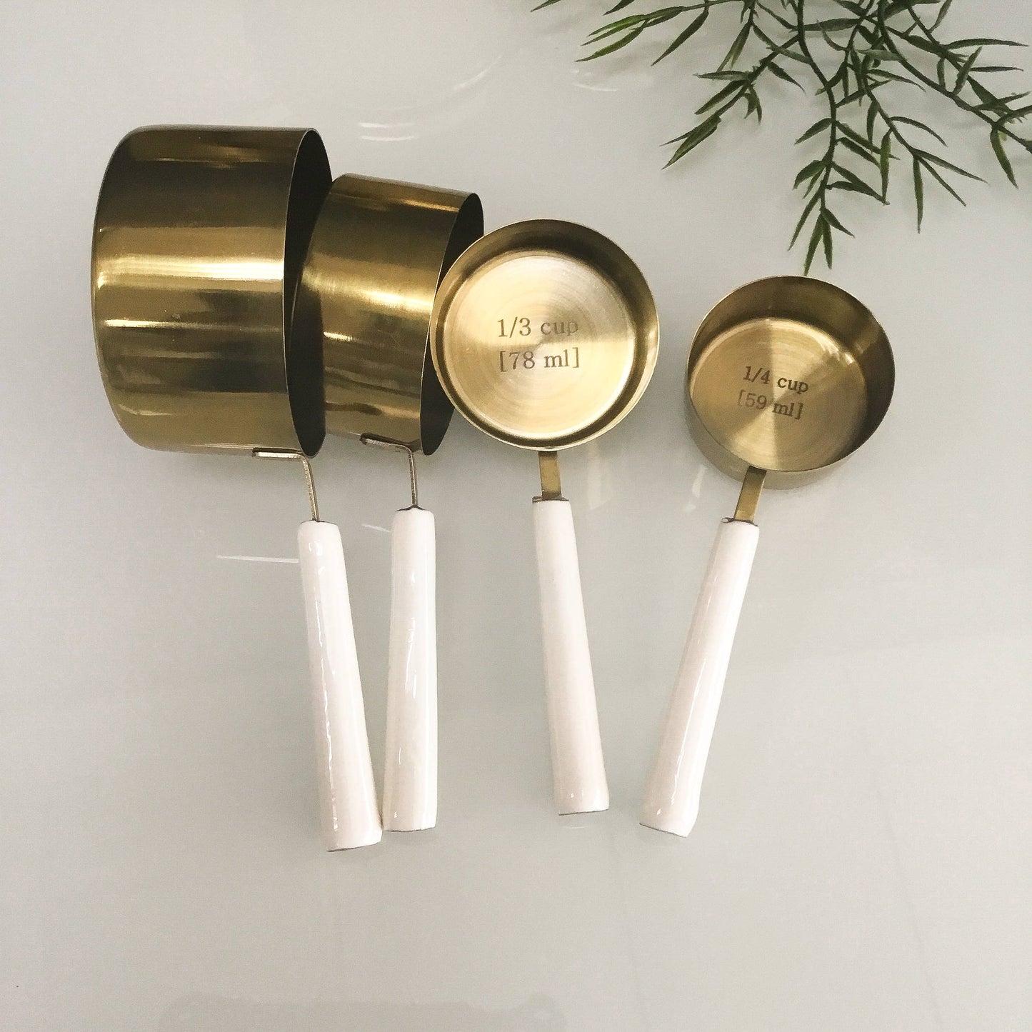 Gold Measuring Cup w/ White Enamel Handle Set of 4