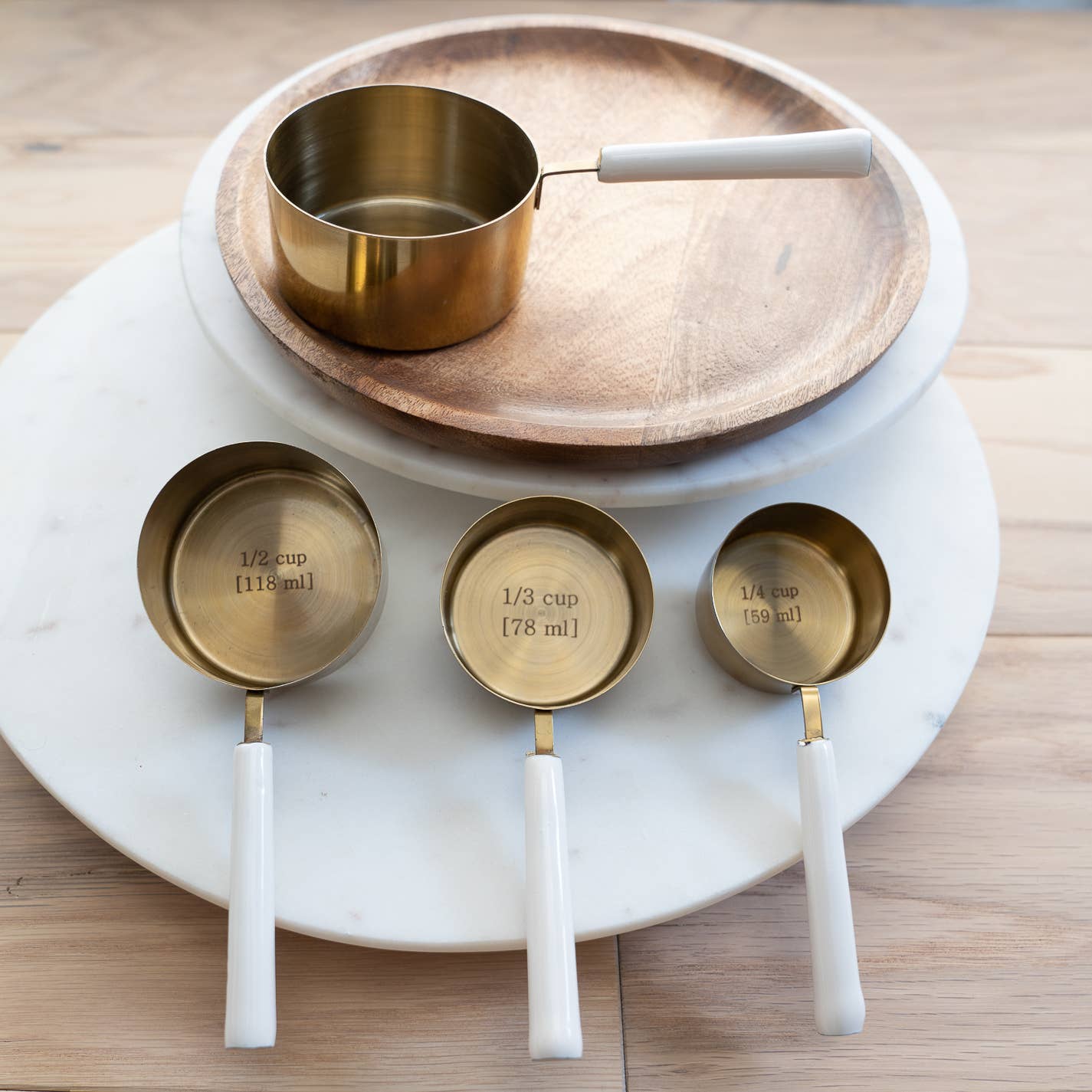 Gold Measuring Cup w/ White Enamel Handle Set of 4